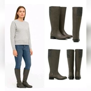 BareTraps Riding Boots Knee High Side Zip Gray Sweater Cuff Detail 6.5 NWOB